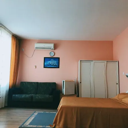 Guest house гостевой дом Joy Nesebar